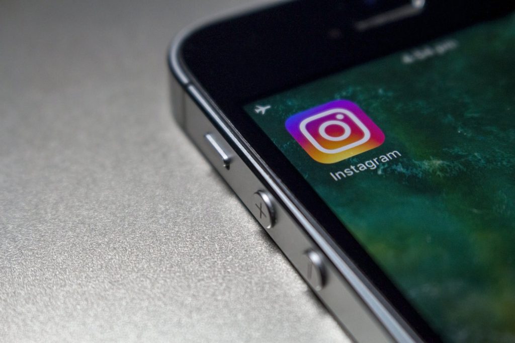 descargar imágenes y vídeos de Instagram.